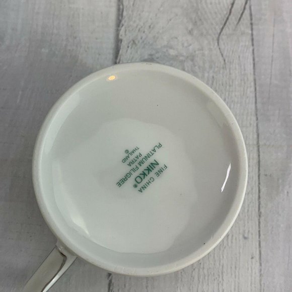 Nikko PLATINUM FILIGREE White Cup Saucer Set - Picture 9 of 9